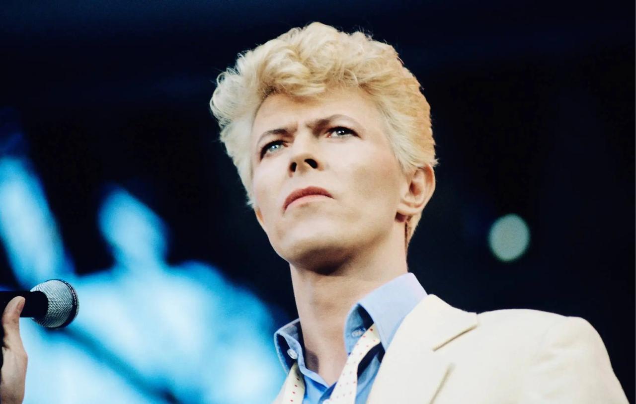 Alan Edwards Reveals David Bowie’s Clever Disguises During His Fame Peak