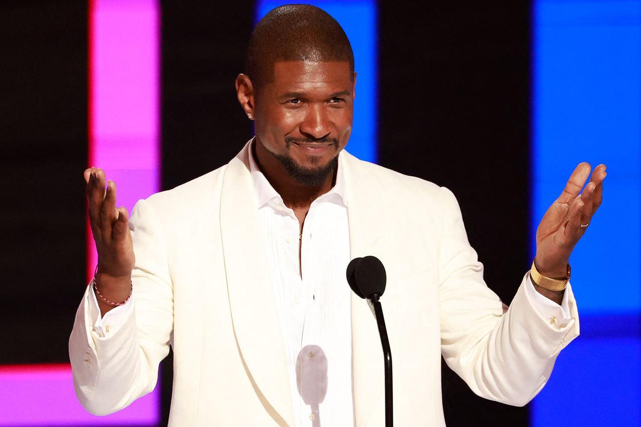 Usher's BET Lifetime Achievement Speech Heavily Censored, Leaving Fans Puzzled