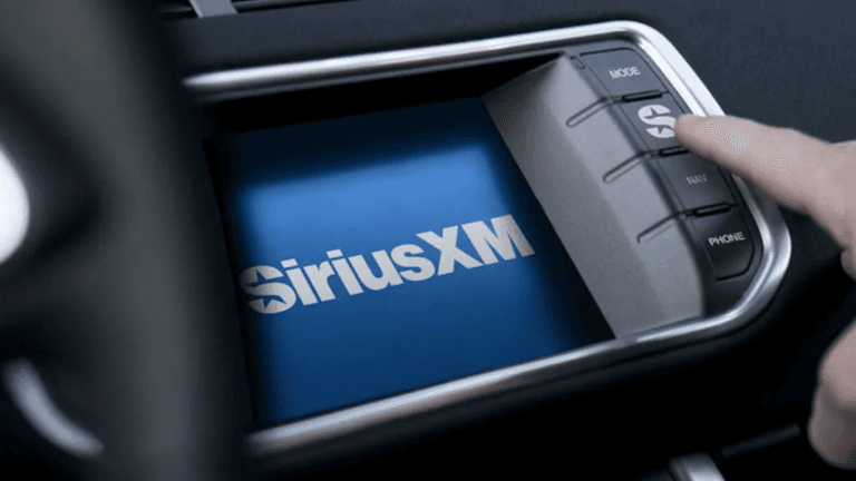 SiriusXM reports a weak third quarter due to declining revenue and stagnant subscriptions