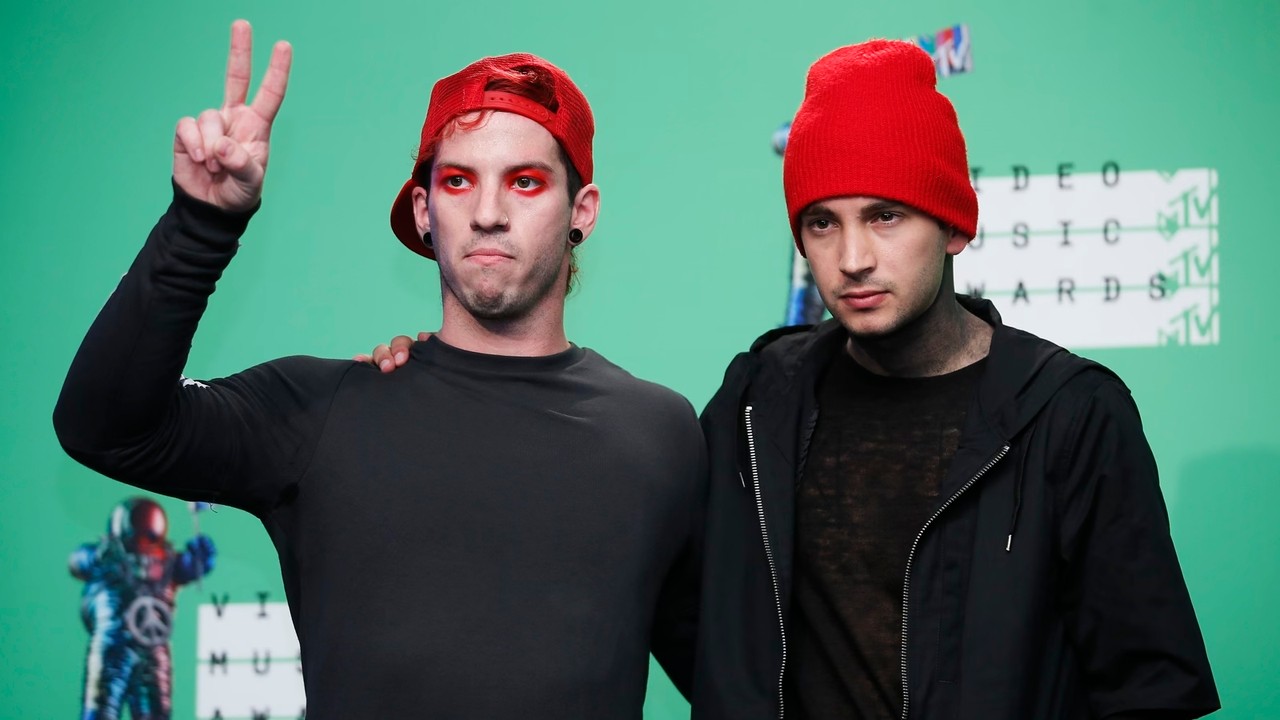 Twenty One Pilots are filming music videos for every song on new album "Clancy"