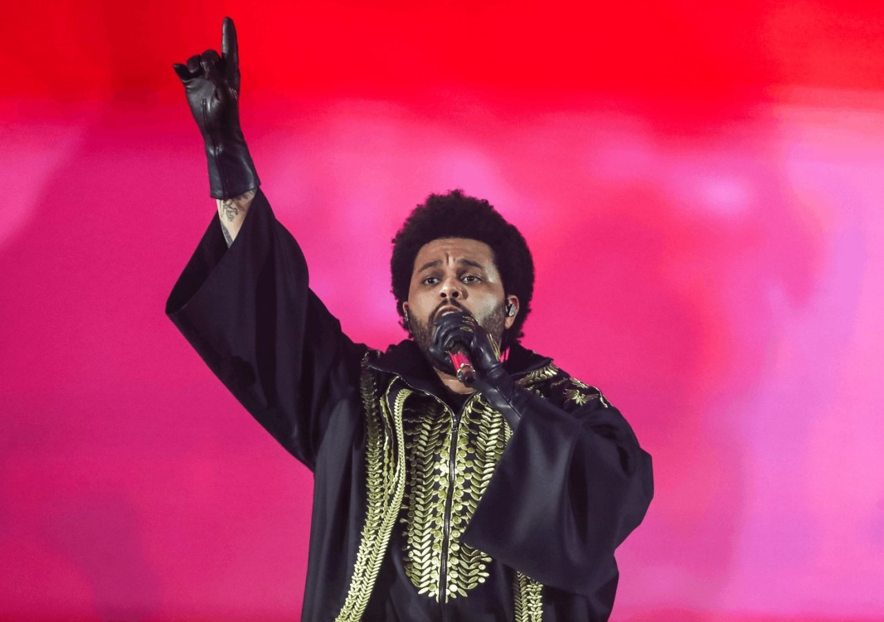 The Weeknd Burns Up UK Radio Waves, Dancing in the Flames