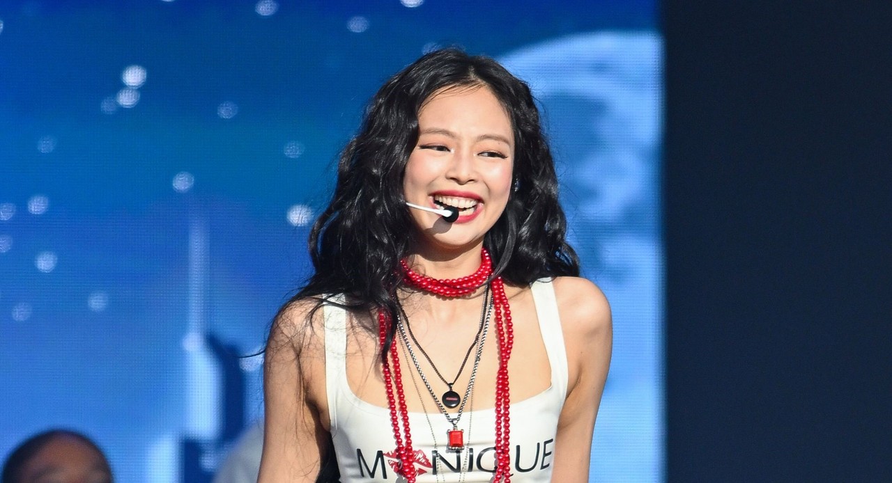 Jennie’s "Mantra" Just Made October a Lot Cooler on YouTube Global