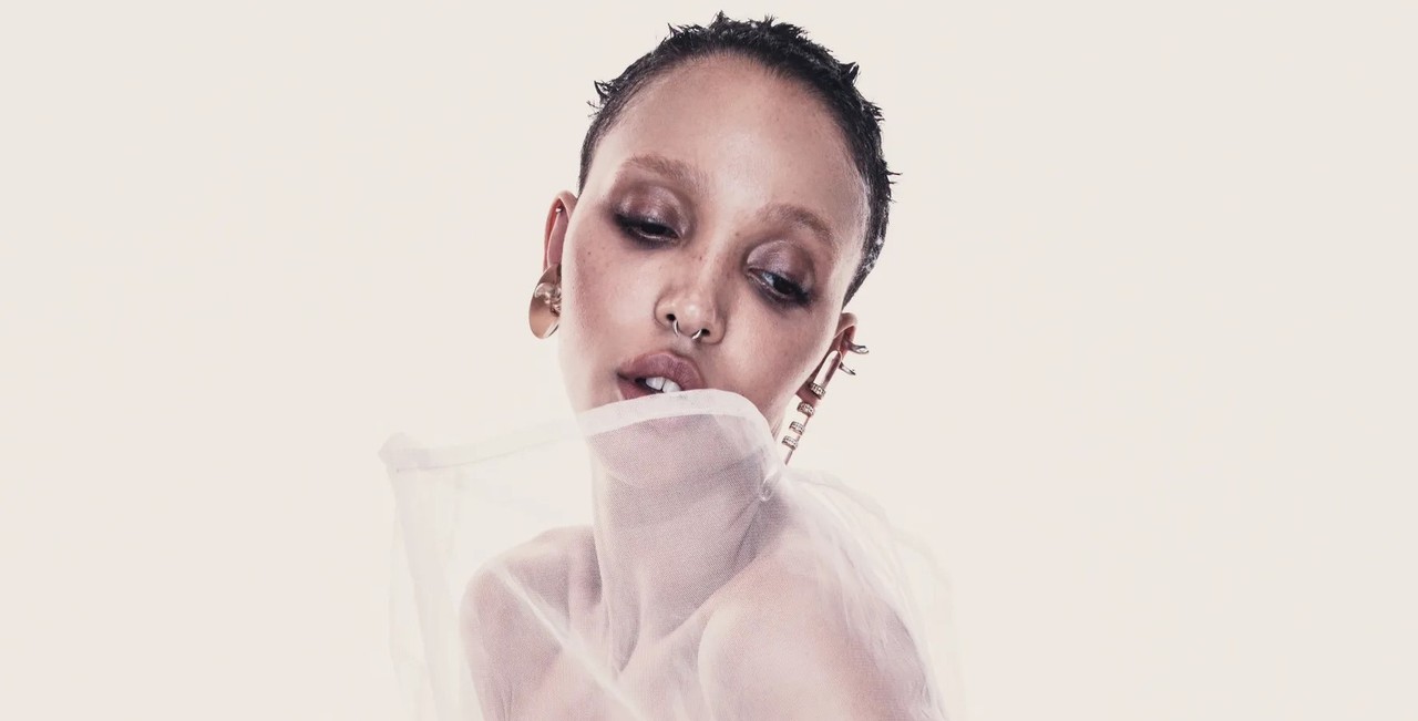 Perfect Stranger No More: FKA twigs Makes Her Mark on UK Radio