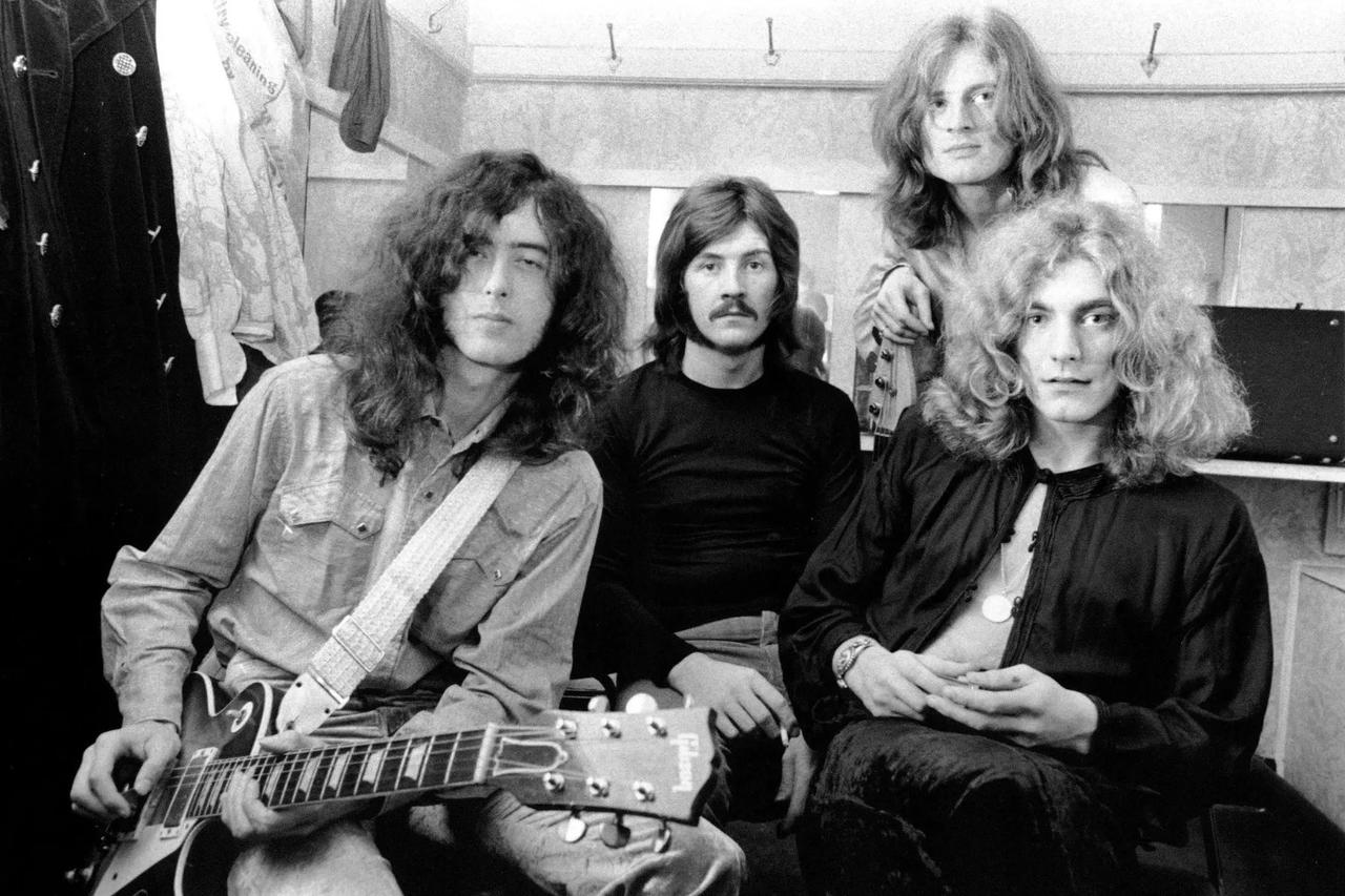 В Сети опубликовали неизданное концертное видео Led Zeppelin 1975 года