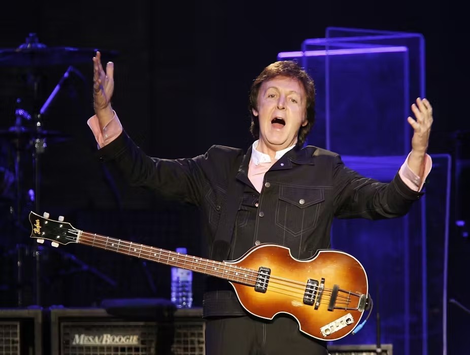 Paul McCartney & Wings to release 1974 live studio album "One Hand Clapping"